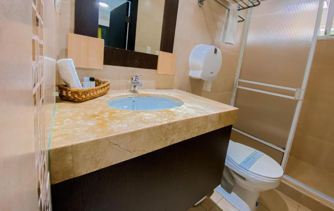 Mc Suites Boutique Guayaquil Exteriör bild