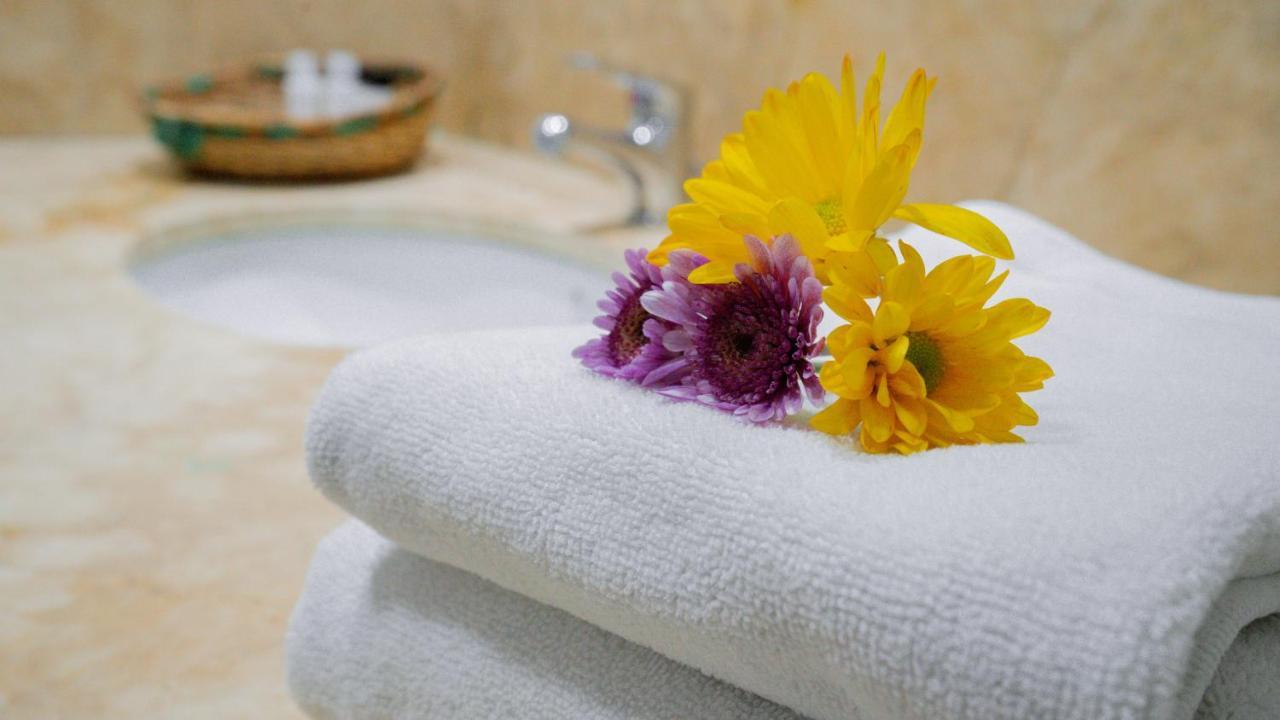Mc Suites Boutique Guayaquil Exteriör bild