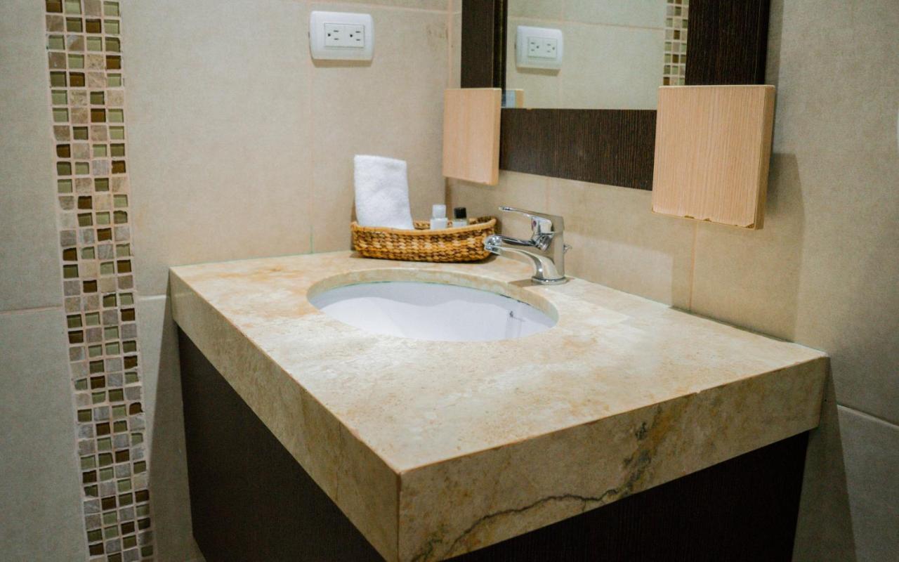 Mc Suites Boutique Guayaquil Exteriör bild