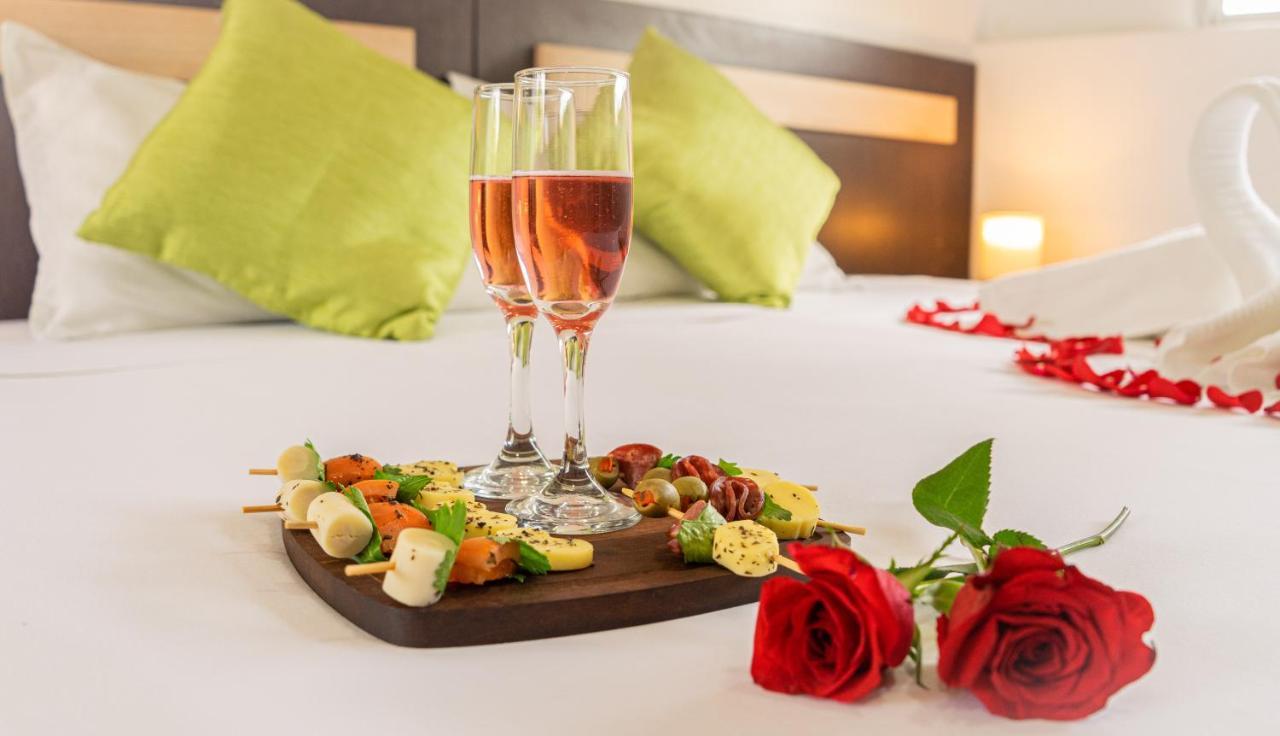 Mc Suites Boutique Guayaquil Exteriör bild