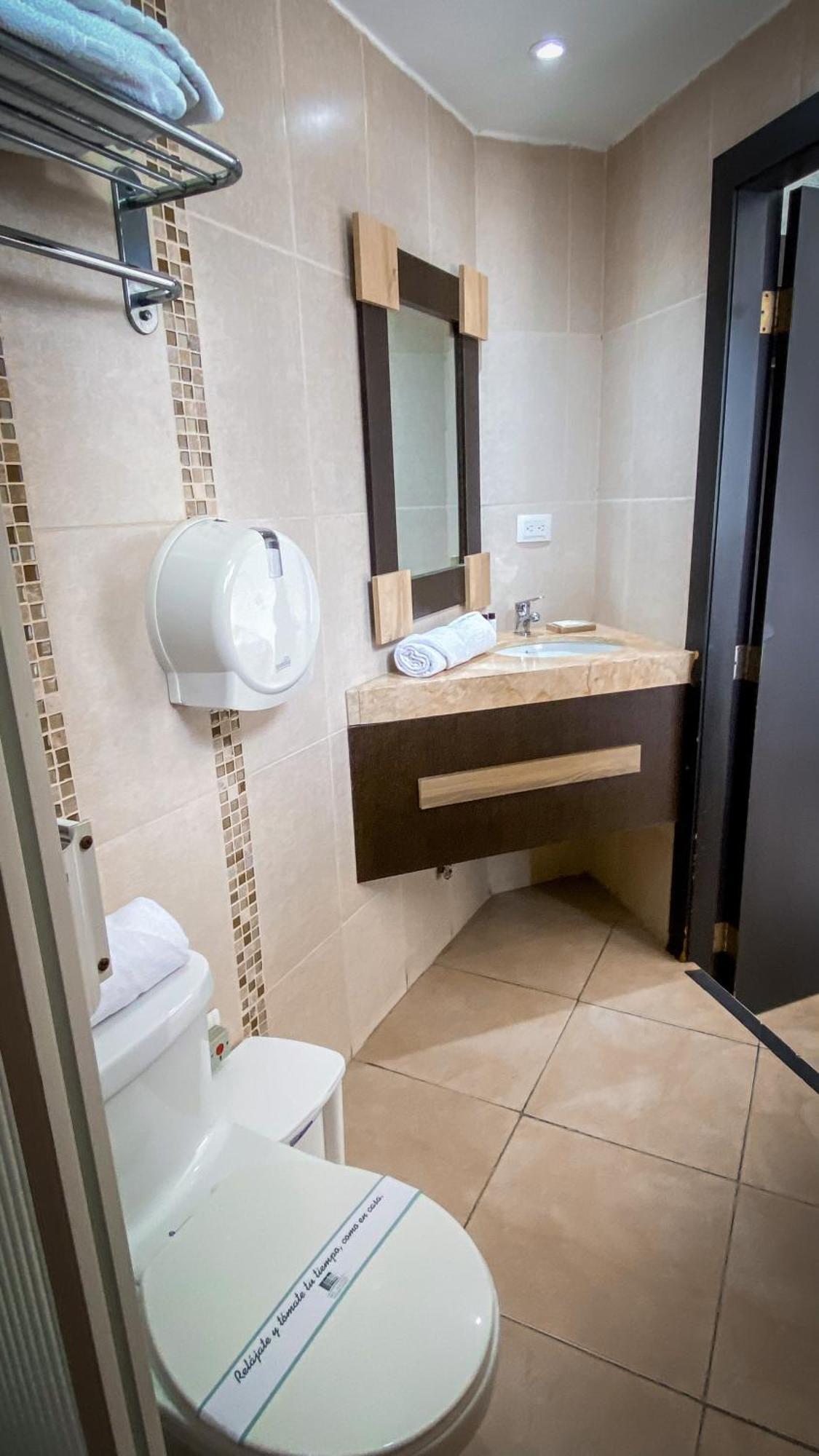 Mc Suites Boutique Guayaquil Exteriör bild